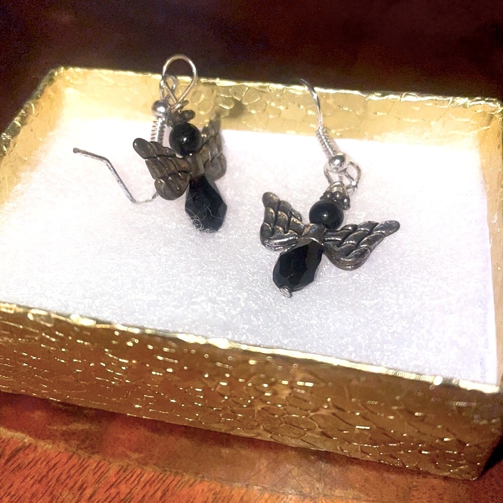 - New handmade by Amanda Sanchez delicate Angels earrings